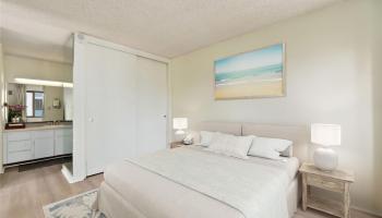 Four Paddle condo # 801, Honolulu, Hawaii - photo 4 of 25