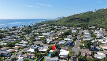 215  Halemaumau Street Niu Valley, Diamond Head home - photo 3 of 20