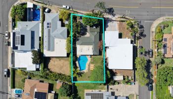 215  Halemaumau Street Niu Valley, Diamond Head home - photo 5 of 20