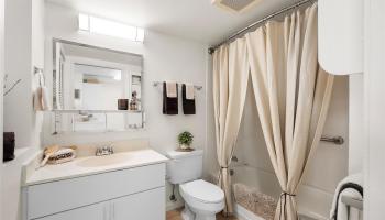 215 North King St condo # 1206, Honolulu, Hawaii - photo 5 of 21