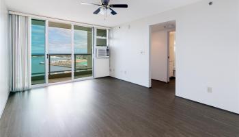 215 King Street Honolulu - Rental - photo 3 of 14