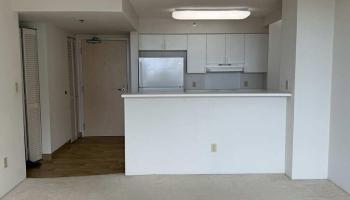 215 N King St Honolulu - Rental - photo 3 of 16