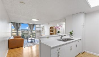 215 North King St condo # 610, Honolulu, Hawaii - photo 5 of 22