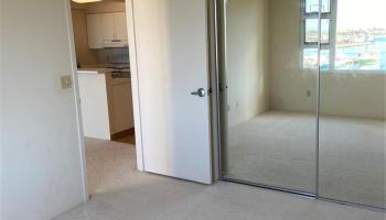 215 King Street Honolulu - Rental - photo 4 of 10