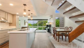 Dowsett Point condo # 106, Honolulu, Hawaii - photo 1 of 25