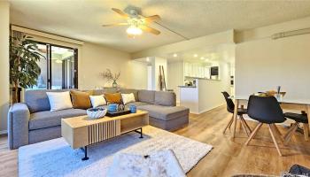 Dowsett Point condo # D16, Honolulu, Hawaii - photo 4 of 25