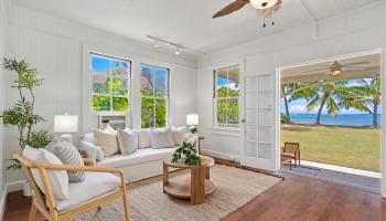 218  Paiko Drive Paiko Lagoon, Diamond Head home - photo 4 of 25