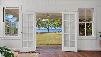 218  Paiko Drive Paiko Lagoon, Diamond Head home - photo 5 of 25