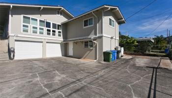 2190  Wilson Street Kalihi-upper,  home - photo 1 of 21