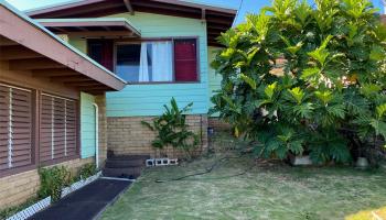 2202  Wilson Street Kalihi-upper, Honolulu home - photo 3 of 20
