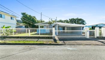 2203 Jennie Street Kalihi-upper, Honolulu home - photo 1 of 22 2203 Jennie Street Kalihi-upper, Honolulu home - photo 1 of 22