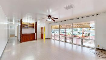 2210  School Street Kalihi-lower, Honolulu home - photo 4 of 25