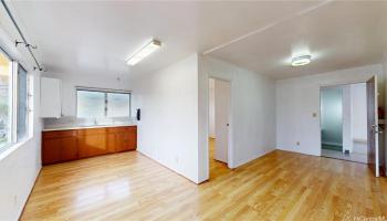 2210  School Street Kalihi-lower, Honolulu home - photo 5 of 25