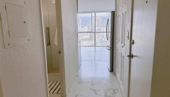 Aloha Lani condo # 2810, Honolulu, Hawaii - photo 4 of 18