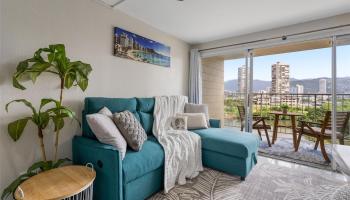 2211 Ala Wai Blvd Honolulu - Rental - photo 2 of 25