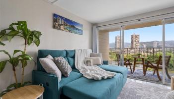 2211 Ala Wai Blvd Honolulu - Rental - photo 3 of 25