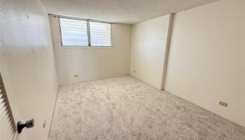 2211 Ala Wai Blvd Honolulu - Rental - photo 4 of 8