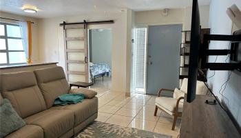 2211 Ala Wai Blvd Honolulu - Rental - photo 2 of 17