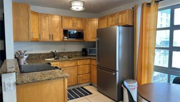 2211 Ala Wai Blvd Honolulu - Rental - photo 5 of 17