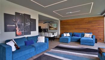 2211 Ala Wai Blvd Honolulu - Rental - photo 3 of 24