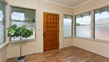 2211  Bingham Street Moiliili, Honolulu home - photo 2 of 23