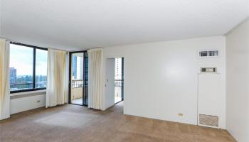 Aloha Towers condo # DH1205, Honolulu, Hawaii - photo 5 of 25