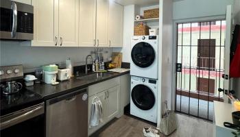 222 Kaiulani Apts condo # 303, Honolulu, Hawaii - photo 2 of 11