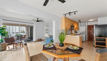 222 Kaiulani Ave townhouse # Penthouse 3, Honolulu, Hawaii - photo 3 of 15