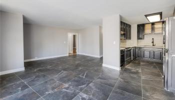 Liliuokalani Plaza condo # 302, Honolulu, Hawaii - photo 6 of 24