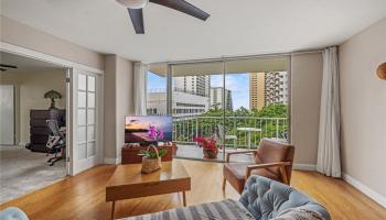 Liliuokalani Plaza condo # 701, Honolulu, Hawaii - photo 2 of 18