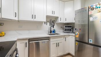 Coral Terrace Apts condo # 104, Honolulu, Hawaii - photo 3 of 18