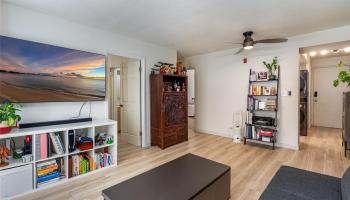 Coral Terrace Apts condo # 104, Honolulu, Hawaii - photo 6 of 18