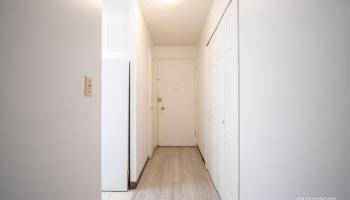 2222 Aloha Dr Honolulu - Rental - photo 6 of 23