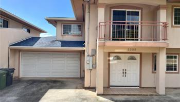 2222  Aulii St Alewa Heights, Honolulu home - photo 2 of 25