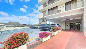 Parkside Tower condo # 403, Honolulu, Hawaii - photo 6 of 25
