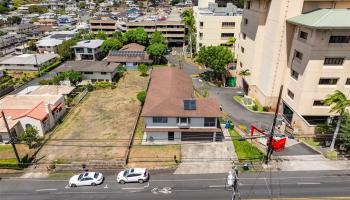 2222  Liliha Street Puunui, Honolulu home - photo 2 of 25