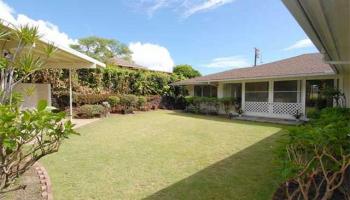 2222  Manoa Rd ,  home - photo 1 of 10