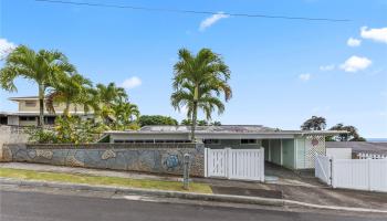 2223  Aamanu Street Pacific Palisades,  home - photo 1 of 20