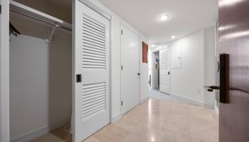 223 Saratoga Road Honolulu - Rental - photo 2 of 23