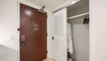 223 Saratoga Road Honolulu - Rental - photo 2 of 24