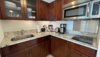 Trump Tower Waikiki condo # 1321, Honolulu, Hawaii - photo 5 of 25