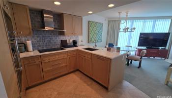 Trump Tower Waikiki condo # 1422, Honolulu, Hawaii - photo 6 of 22