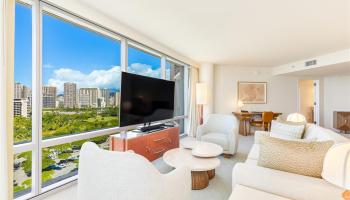 Trump Tower Waikiki condo # 1619, Honolulu, Hawaii - photo 5 of 20