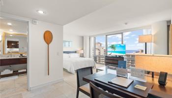 Trump Tower Waikiki condo # 1721, Honolulu, Hawaii - photo 4 of 11