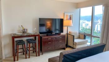 223 Saratoga Road Honolulu - Rental - photo 3 of 25