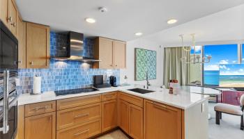 Trump Tower Waikiki condo # 2322, Honolulu, Hawaii - photo 5 of 16