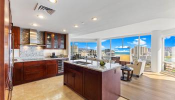 Trump Tower Waikiki condo # 2802 (Corner End), Honolulu, Hawaii - photo 3 of 23