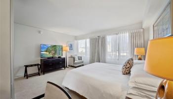 Trump Tower Waikiki condo # 901, Honolulu, Hawaii - photo 3 of 13