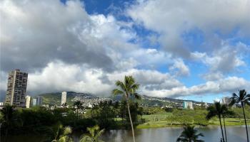 2233 Ala Wai condo # 4C, Honolulu, Hawaii - photo 1 of 20