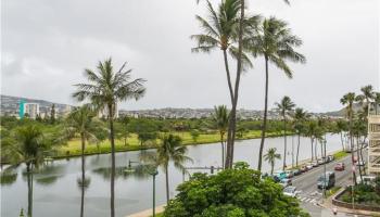 2233 Ala Wai condo # 5B, Honolulu, Hawaii - photo 5 of 25